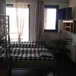 Проживание в семье Max Жуково