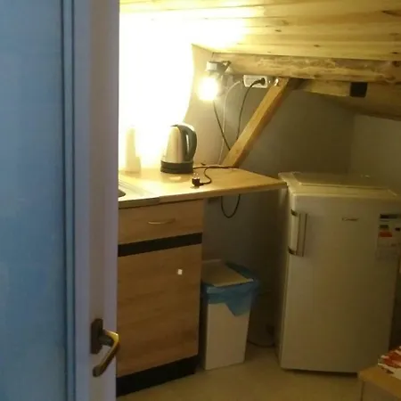 Max Alloggio in famiglia *